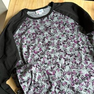 LulaRoe Minnie Mouse Randy tee size small black purple grey.